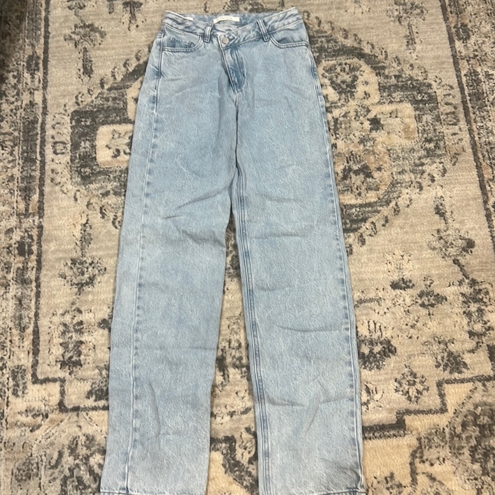 Pacsun 90s Boyfriend cross front jean-size 24